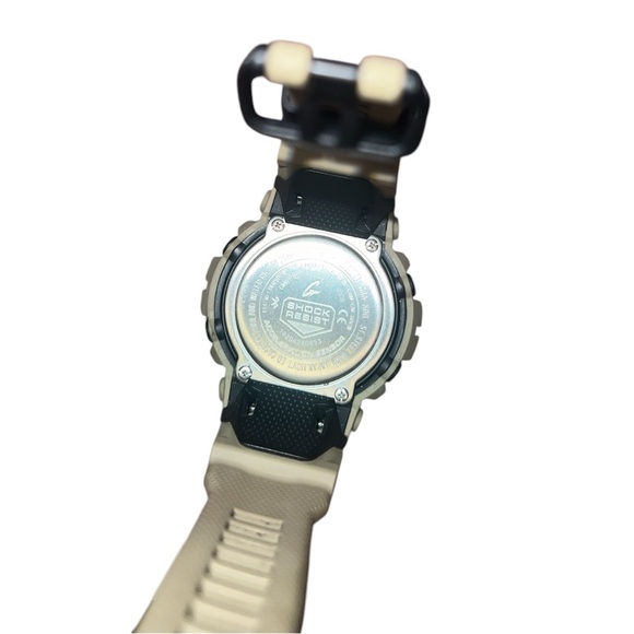 G-Shock GBA-800 - Picture 2 of 4